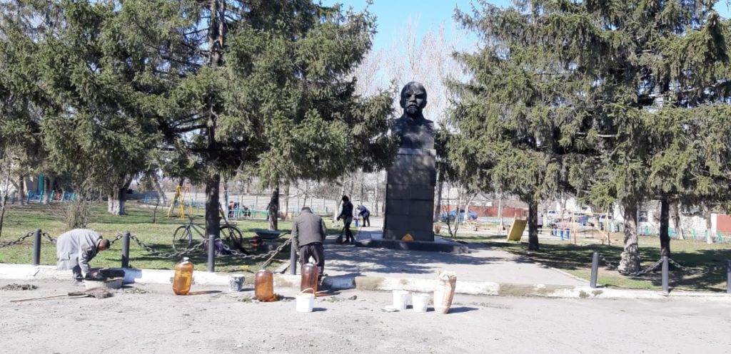 Поселок дзержинский. Пгт Дзержинский Ровеньки. Город Ровеньки поселок Дзержинского. Дзержинский Луганская область. Город Ровеньки поселок Дзержинский Луганской области.